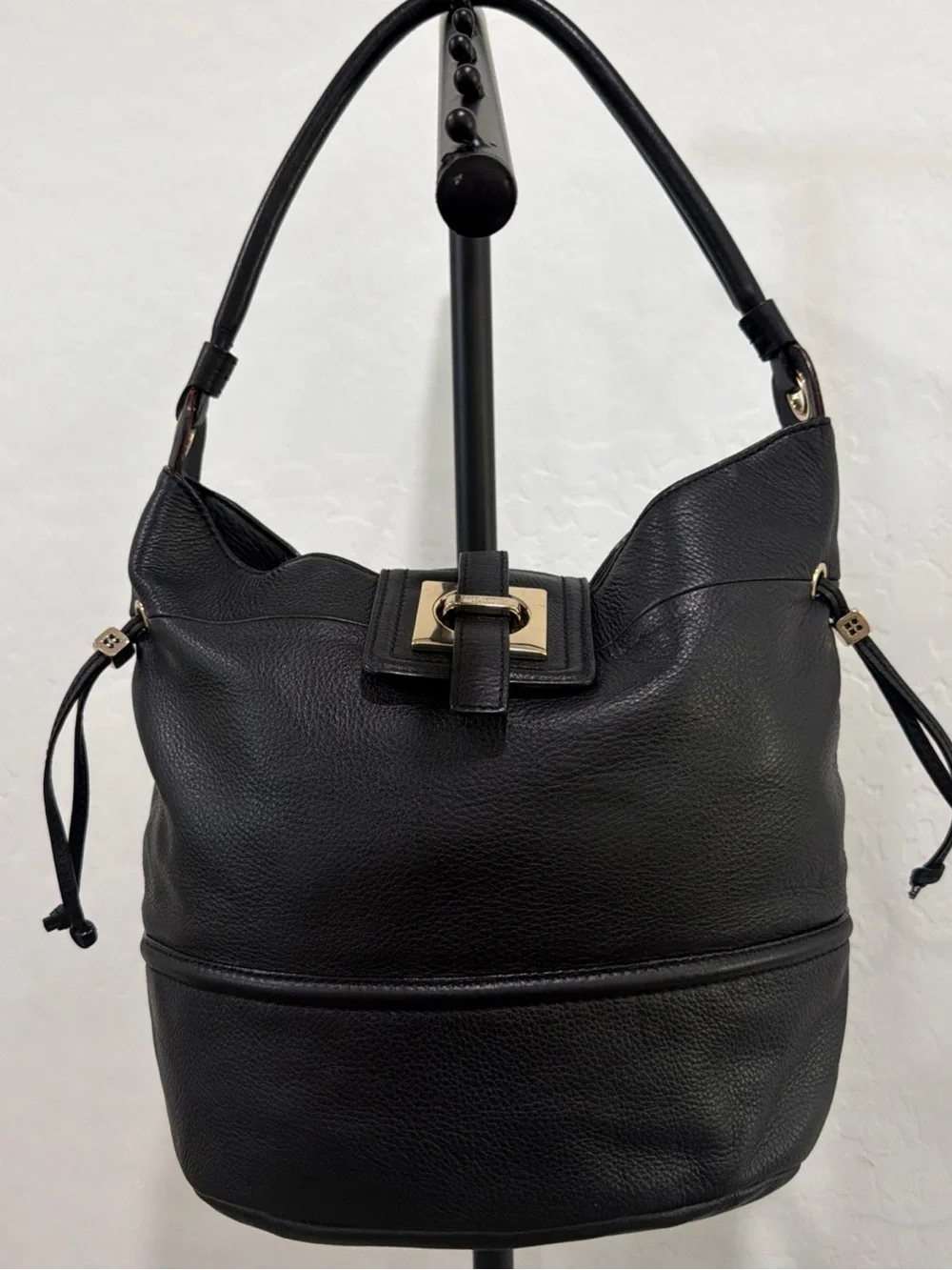 Kate spade leather shoulder bag and hobo/satchel style
